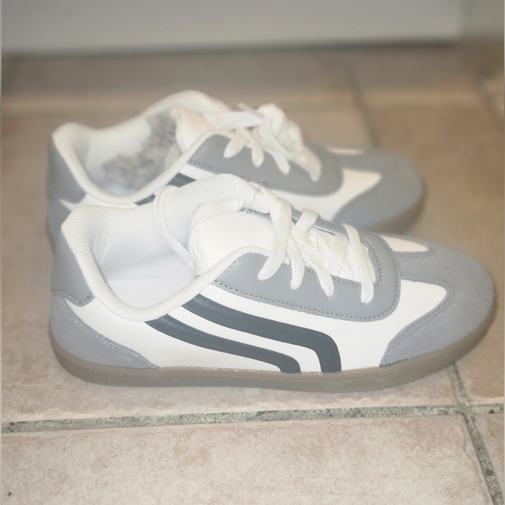 Cat & Jack shoes